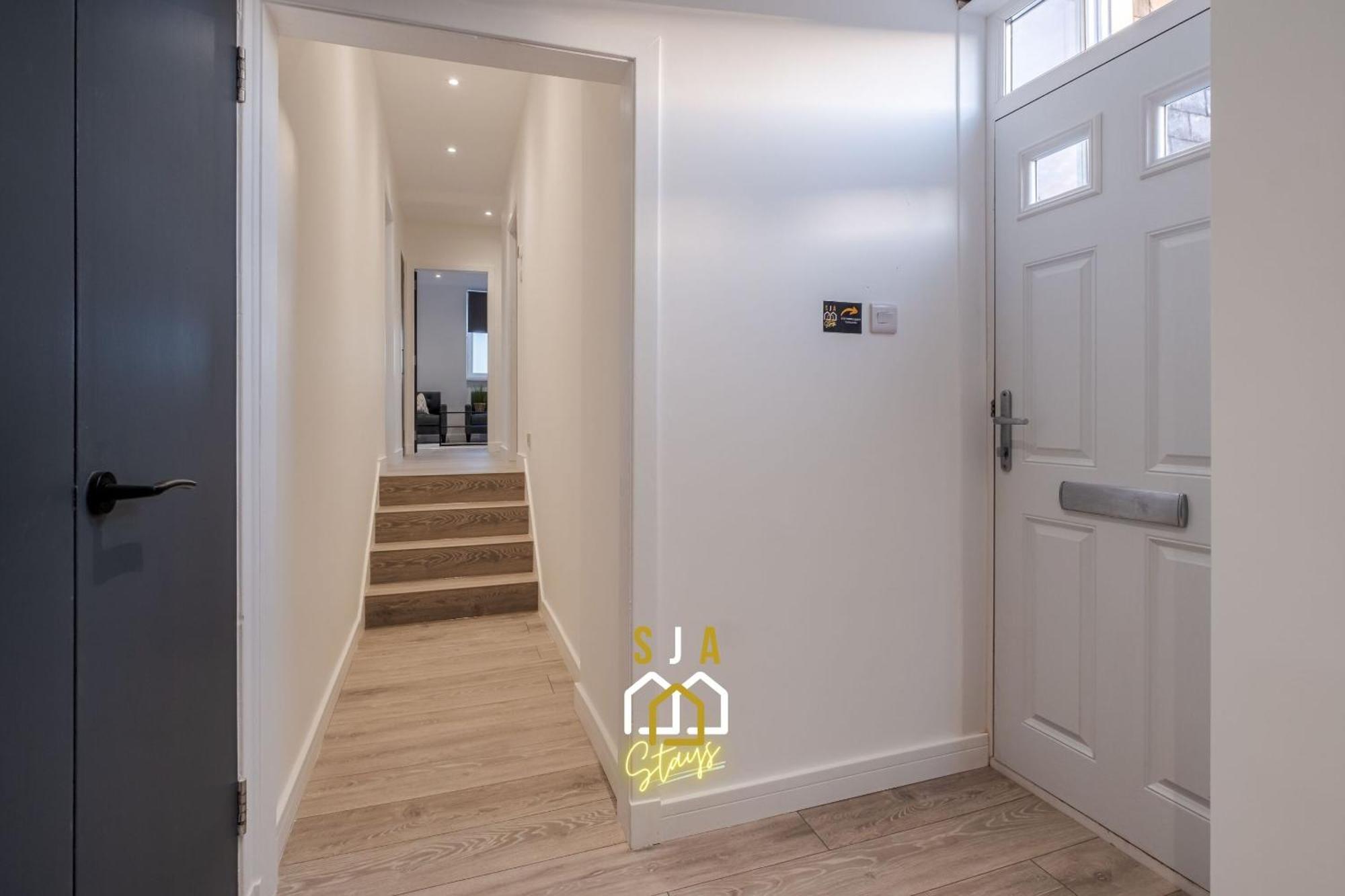 Apartment Holburn - Sja - Modern 3 Bed Aberdeen